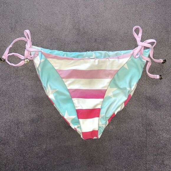 WILDFOX Swim American Girl Bikini Bottom Reversible Swimsuit Rare Vintage Flag M - Picture 6 of 16